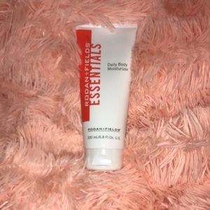 Rodan and fields daily body moisturizer
